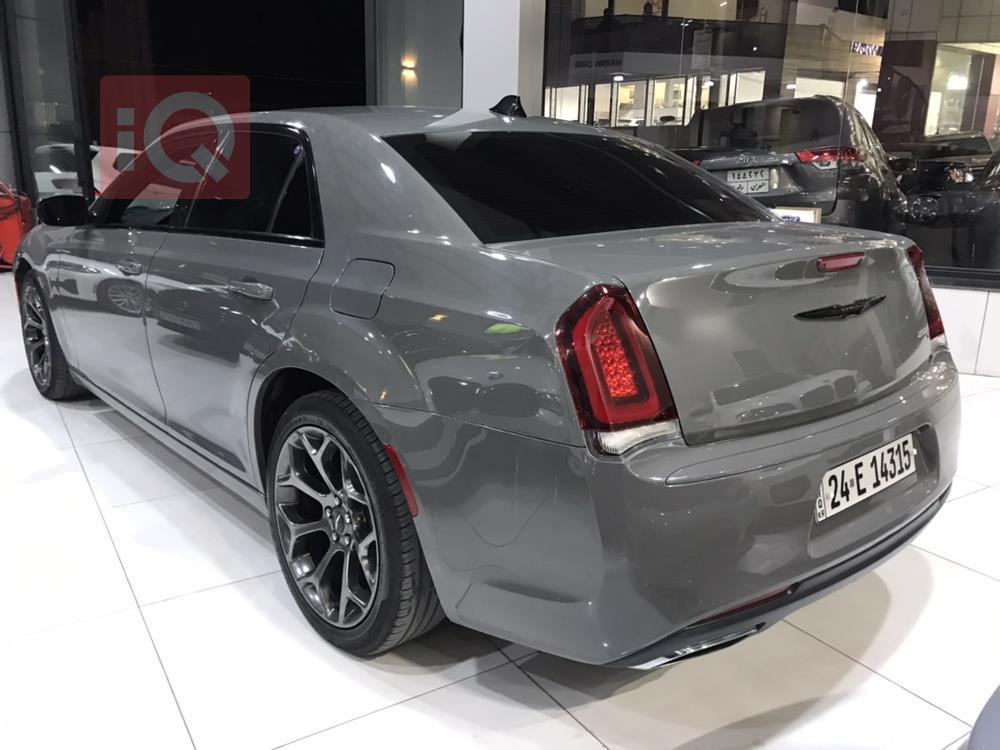 Chrysler 300